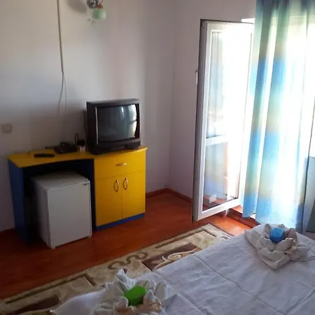 Vila Oana * Bucureşti
